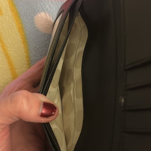 Kate Spade Polka Dot Wallet - Picture 15 of 15